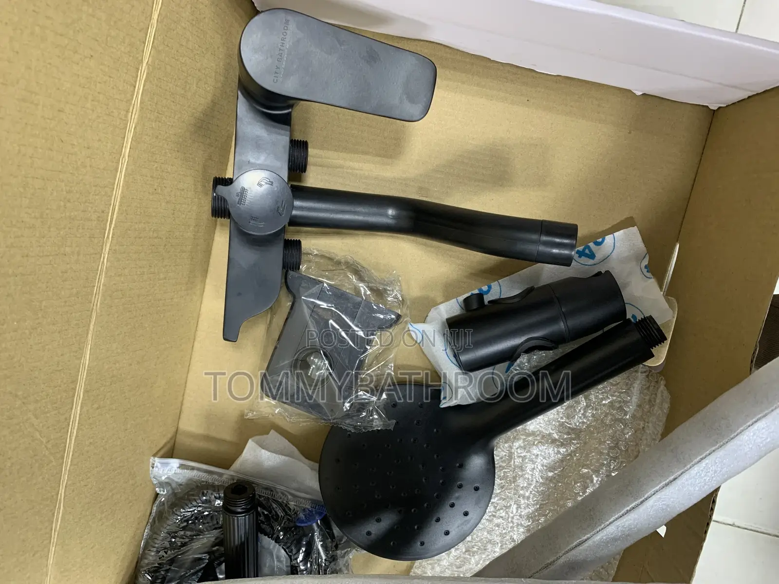 Black Kettle Mount Shower