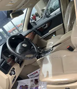 Mercedes-Benz GLK-Class 350 4MATIC 2012 Black