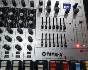 Yamaha 12 Channels White Faced Mixer N-12usb