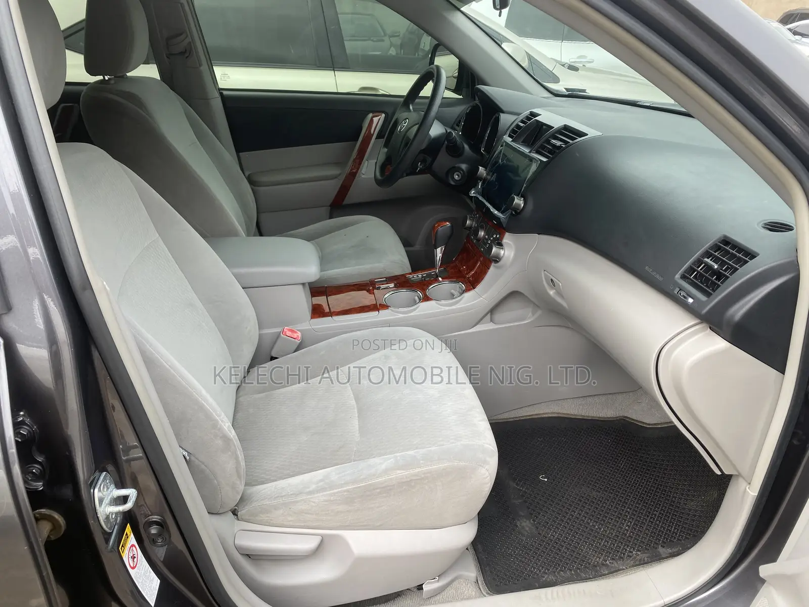 Toyota Highlander 2010 Gray