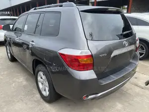 Toyota Highlander 2010 Gray