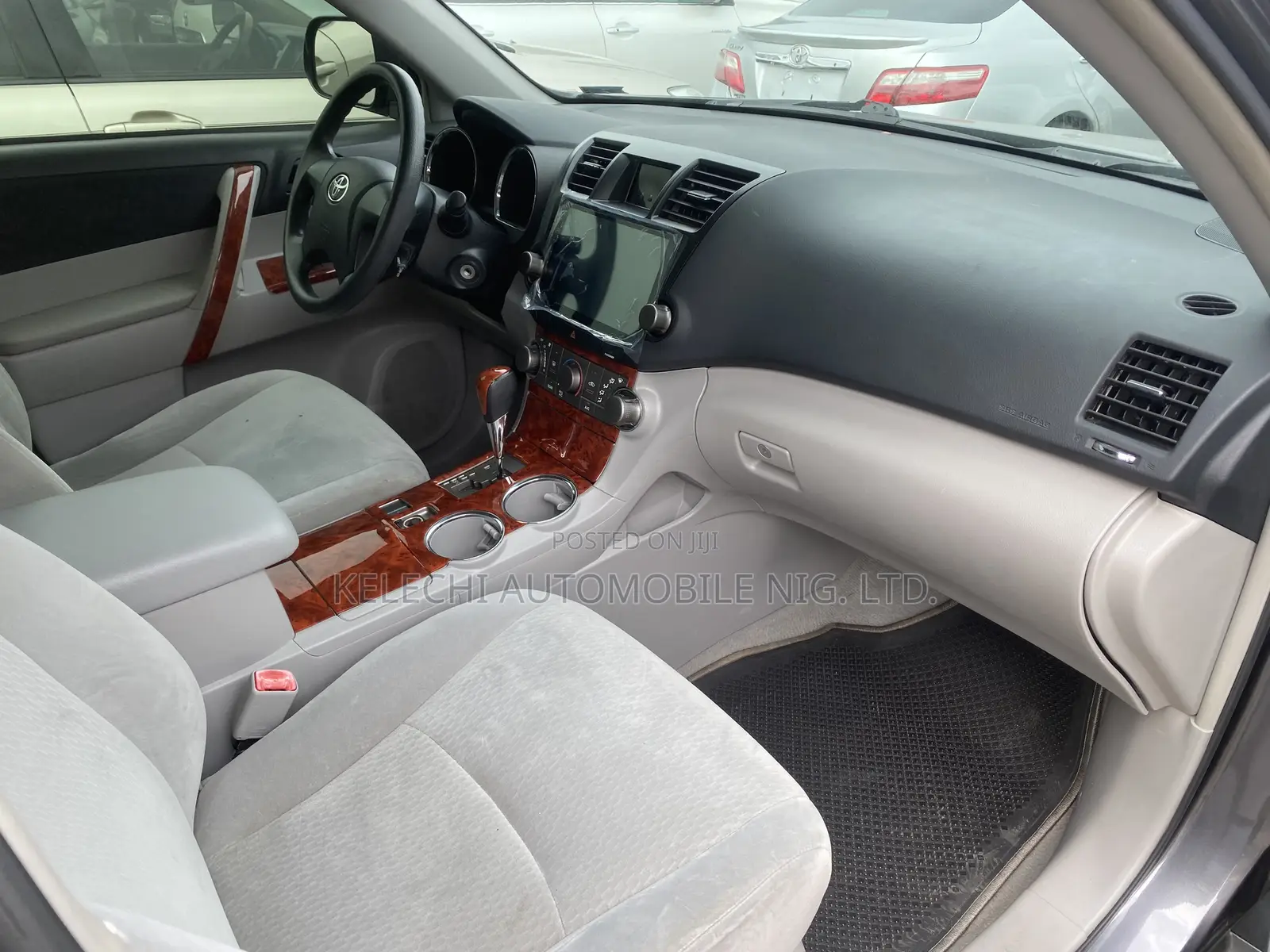 Toyota Highlander 2010 Gray