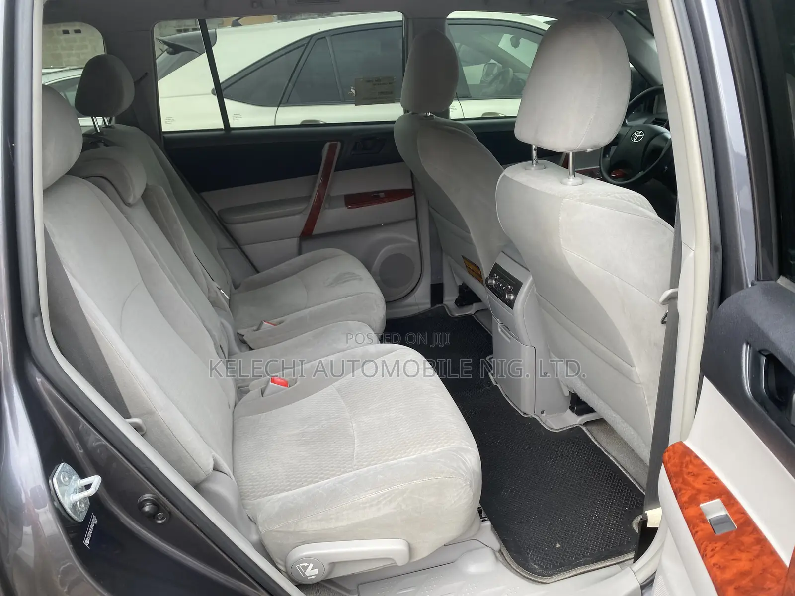 Toyota Highlander 2010 Gray