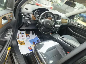 Mercedes-Benz M Class 2015 Black
