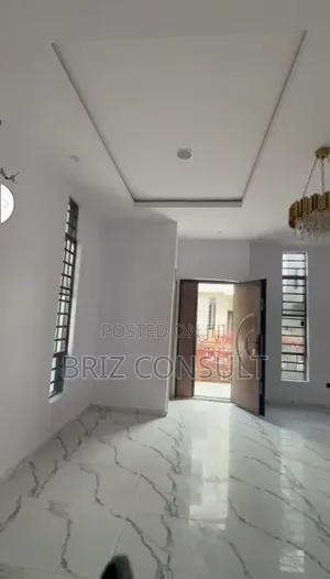 5 Bedroom Fully Detached Duplex