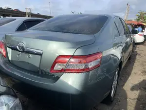 Toyota Camry 2011 Green