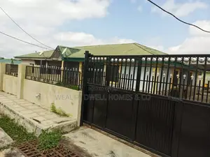 3bdrm Bungalow in Alagbaka, Akure for sale