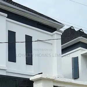 4bdrm Duplex in Ikeja for sale