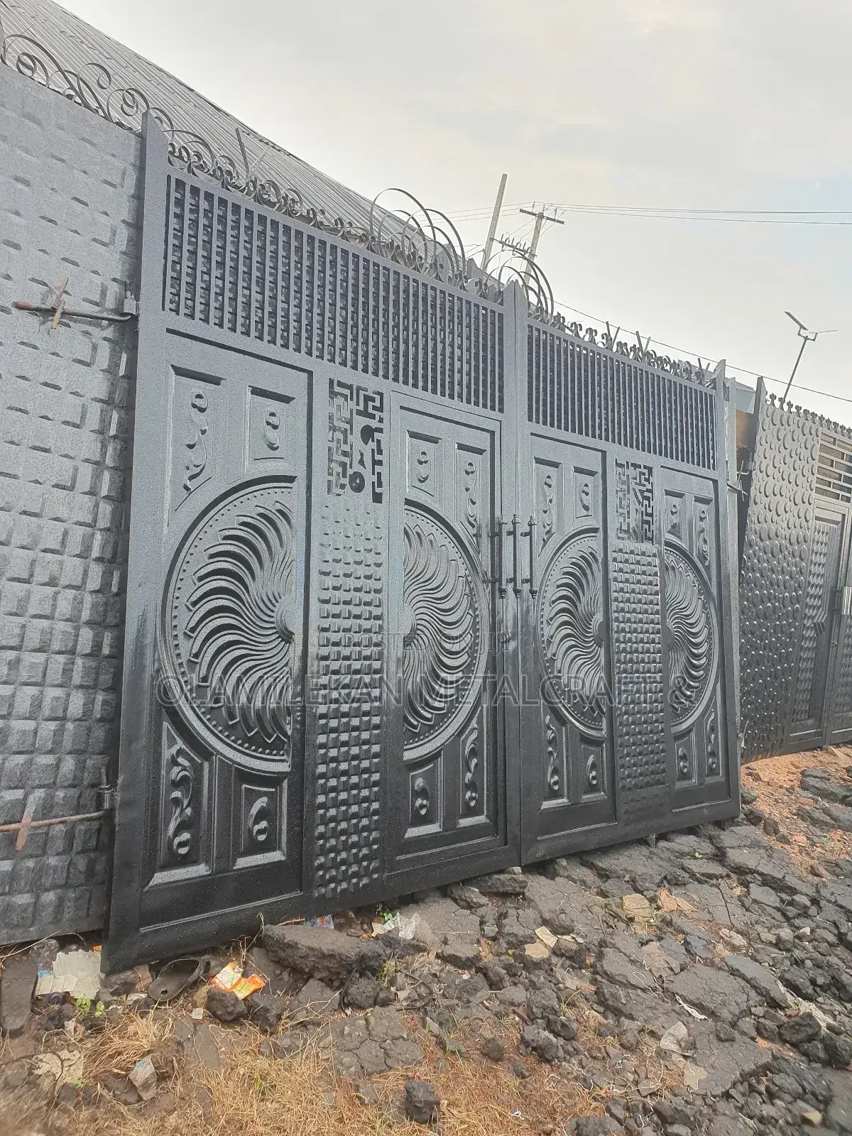 12feet Bi Parting Swing Gate