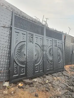12feet Bi Parting Swing Gate