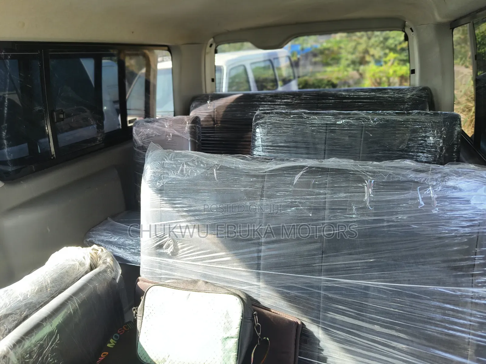 Toyota HiAce 2012 White