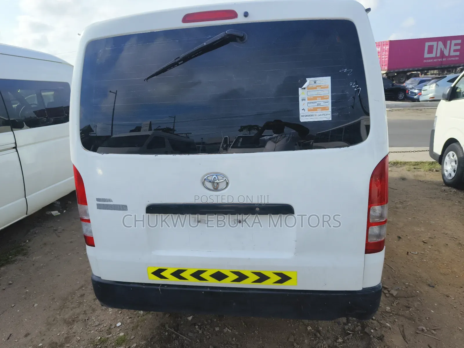 Toyota HiAce 2012 White