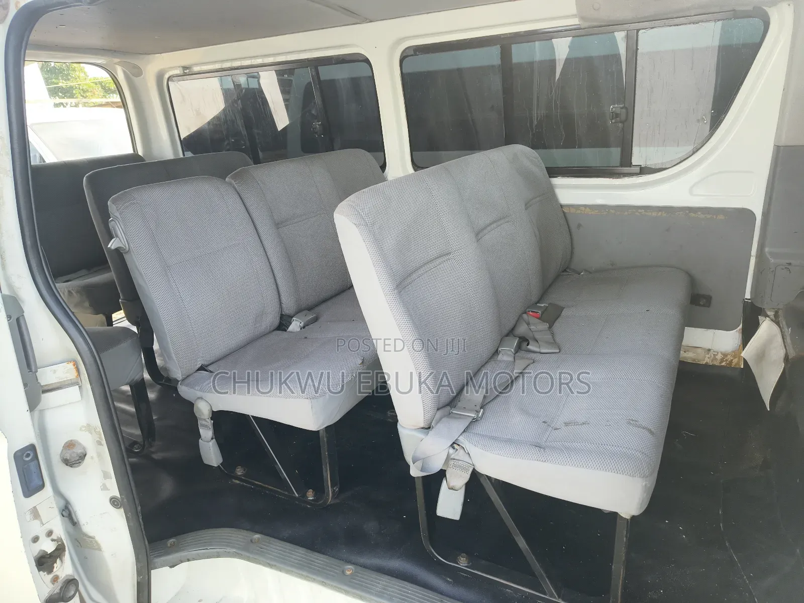Toyota HiAce 2012 White