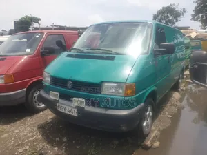 Volkswagen Transporter 2003 Green