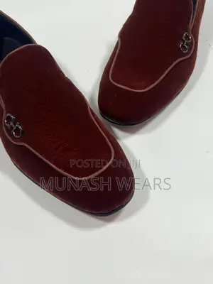 Italian Feragamo Velvet Royal Shoe 40-47