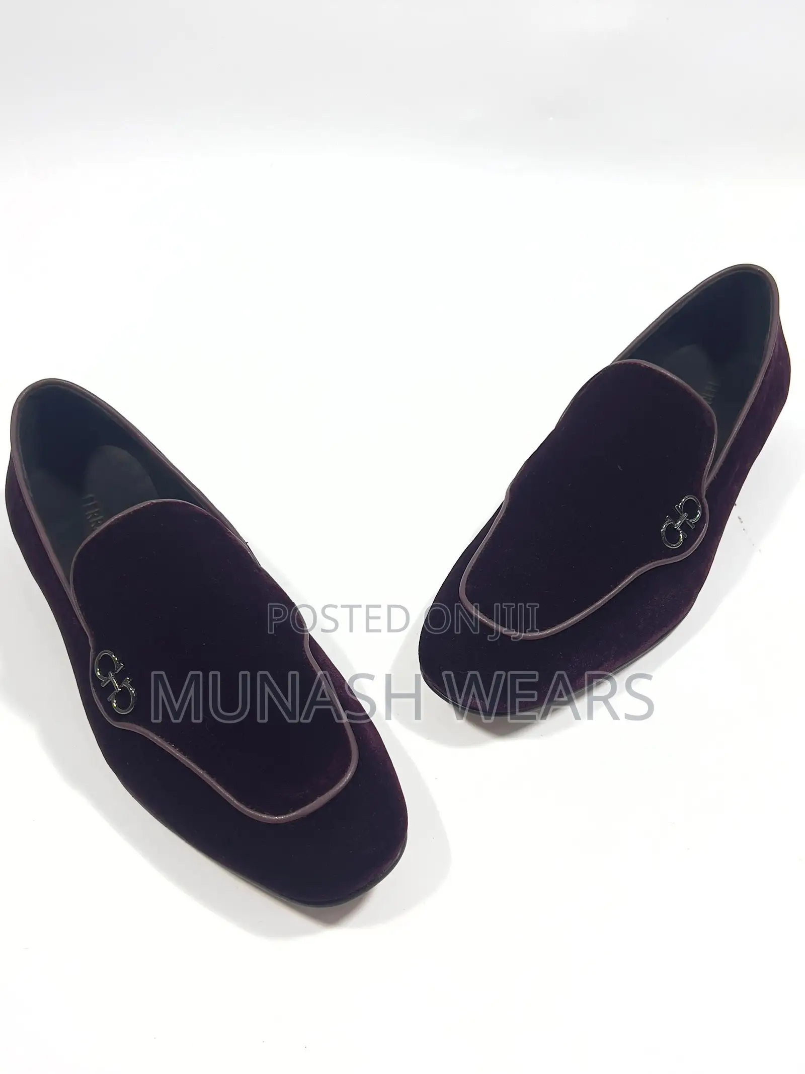 Italian Feragamo Velvet Royal Shoe 40-47