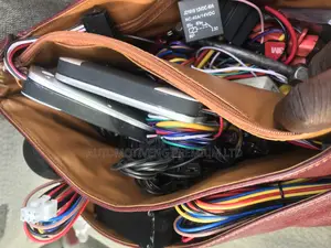 Durable GPS Vehicle Tracker With Mobile App