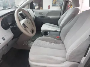 Toyota Sienna LE 7 Passenger Mobility 2012 Green