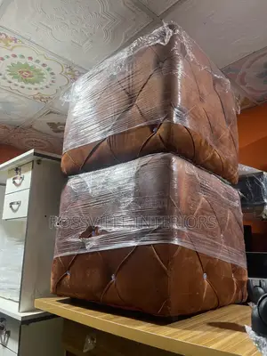 Highquality Ottomans / Poufs /