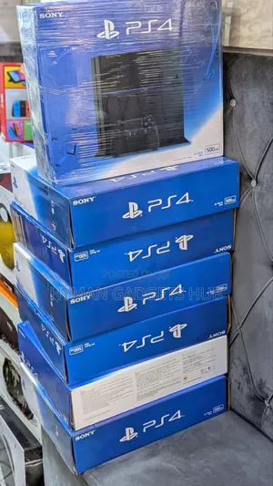 Brand New Normal Sony PS4 With Complete Accessories