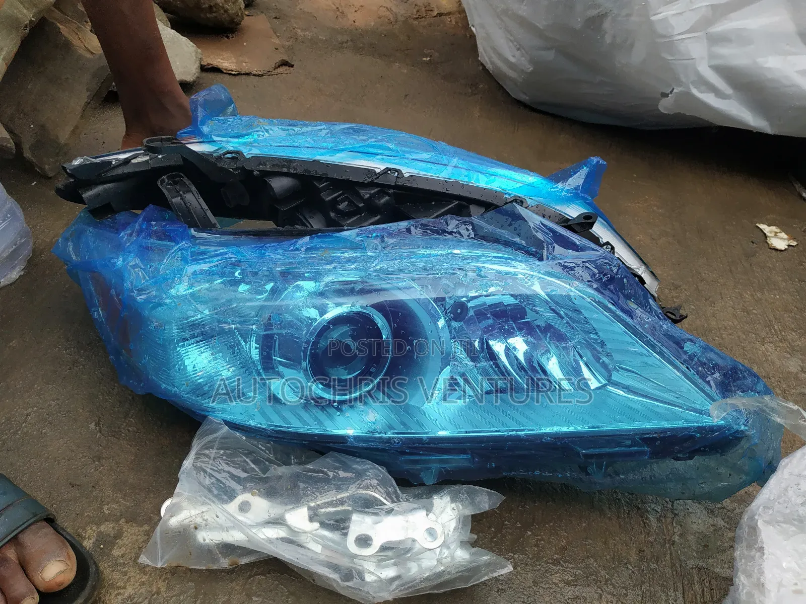 Headlamp for Sienna 2012
