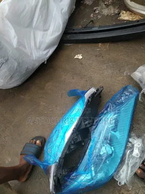 Headlamp for Sienna 2012