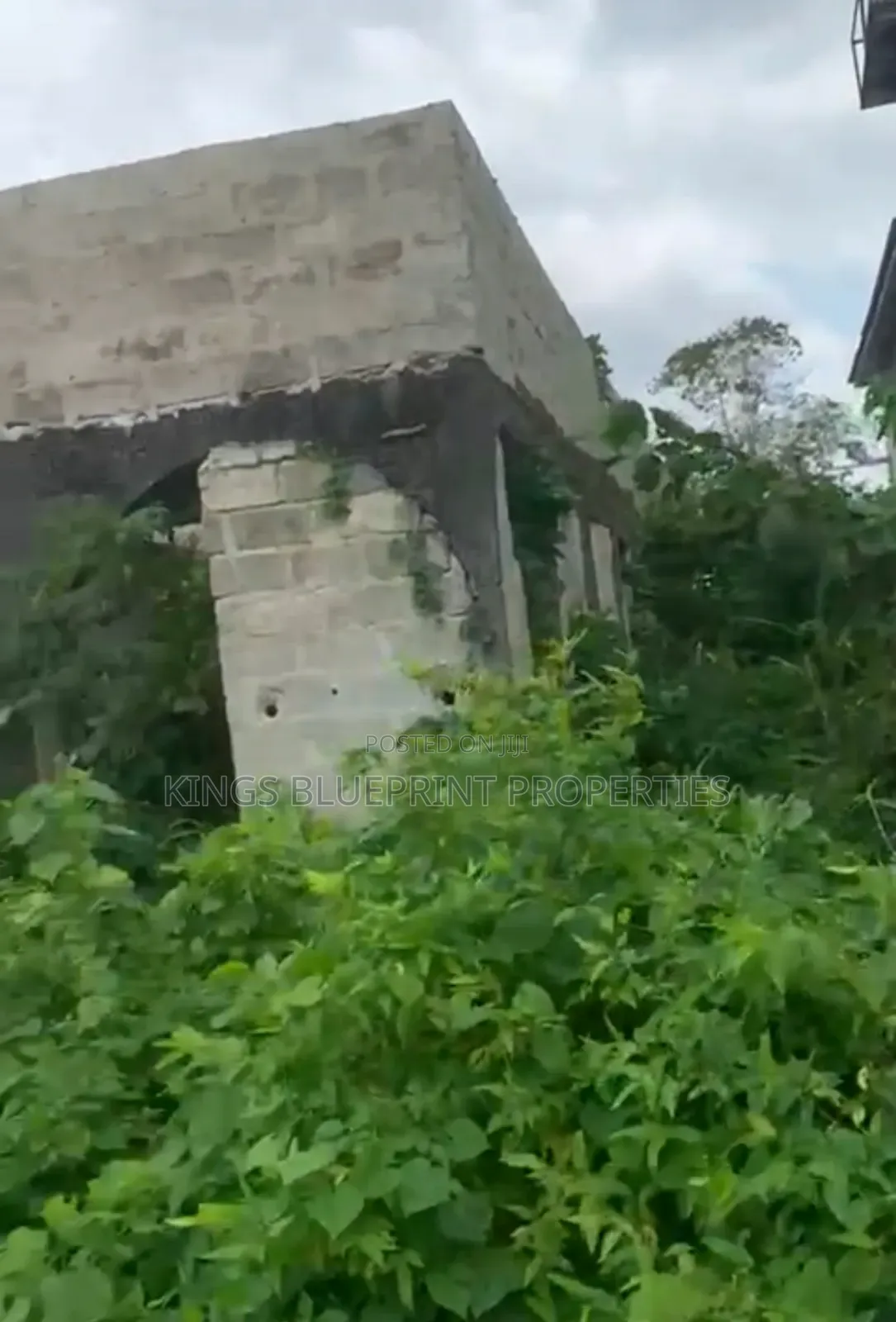 2bdrm Bungalow in Otokutu, Warri for sale