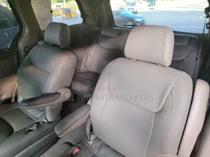 Toyota Sienna XLE Limited AWD 2005 Gray