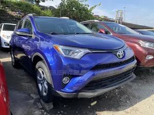 Toyota RAV4 2015 Blue