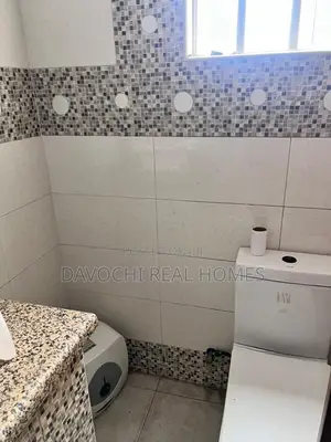 3bdrm Apartment in Lekki Phase 1 for rent