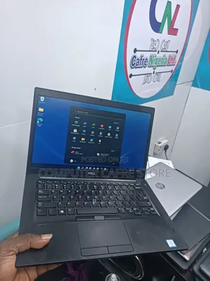 Laptop Dell Latitude 7490 8GB Intel Core i7 SSD 256GB