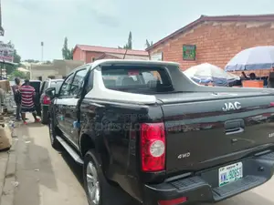 Both Cover Hilux Rolling Cover