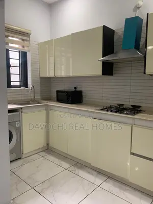 Furnished 2bdrm Apartment in Lekki Phase 2 for rent