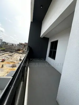 4bdrm Duplex in Lekki Phase 1 for rent