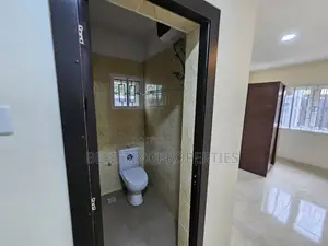3bdrm Block of Flats in Ikeja for rent