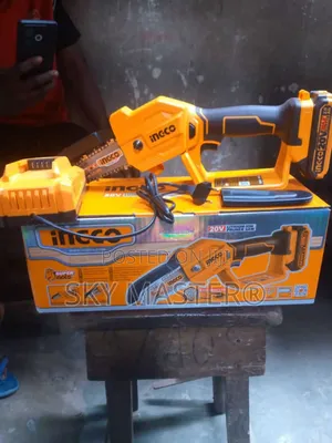 Ingco Cordless Chain Saw
