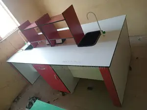 Laboratory Setup Island Table