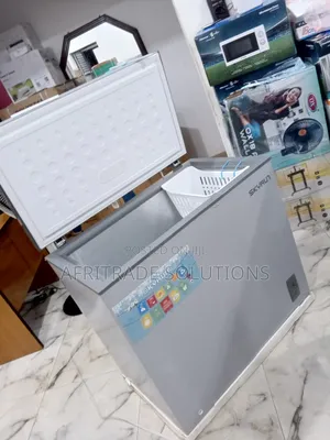 Skyrun Large Chest Freezer 200 Liter