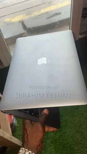 Laptop Apple MacBook Pro 2019 8GB Intel Core I5 SSD 256GB