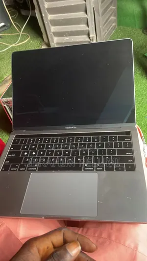 Laptop Apple MacBook Pro 2019 8GB Intel Core I5 SSD 256GB