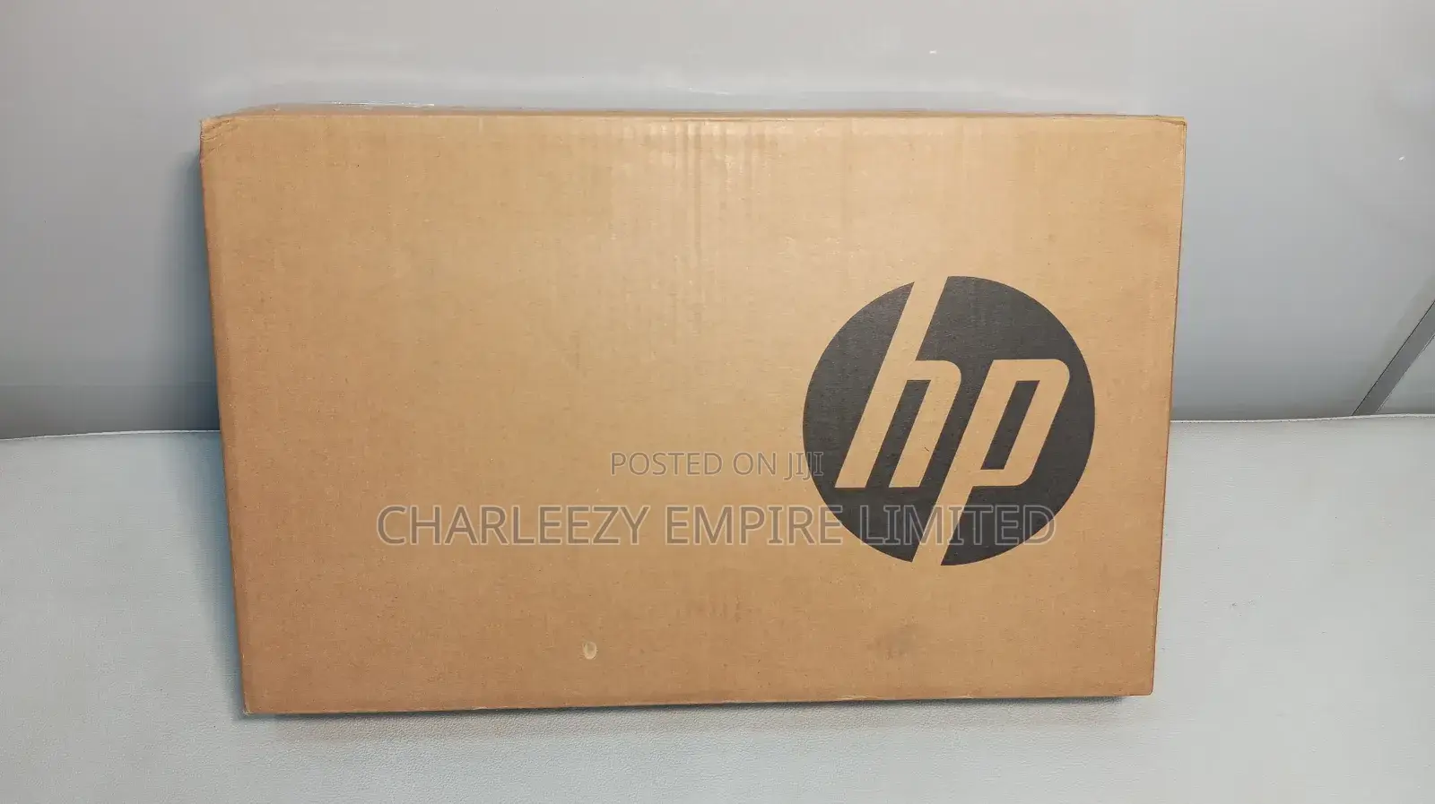 New Laptop HP 14S 4GB Intel SSD 1T