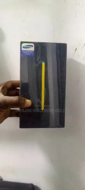Photo - New Samsung Galaxy Note 9 128 GB Black