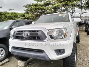 Toyota Tacoma 2015 White