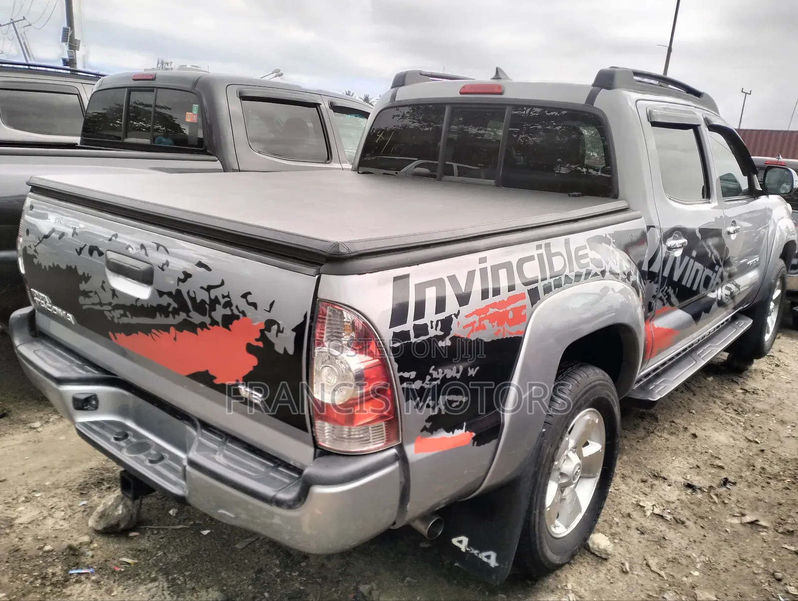 Toyota Tacoma 2015 Gray