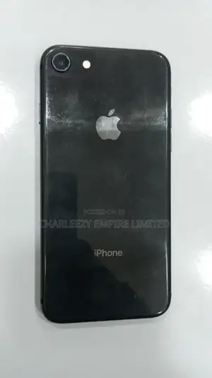 Apple iPhone 8 64 GB Black