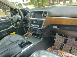 Mercedes-Benz M Class ML 350 4Matic 2013 Black