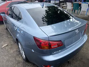 Lexus IS 250 2008 Blue