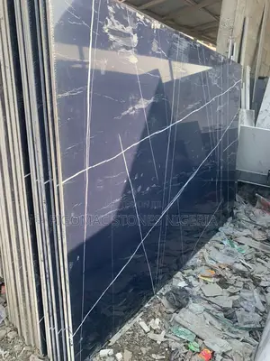 Italian Wave Black