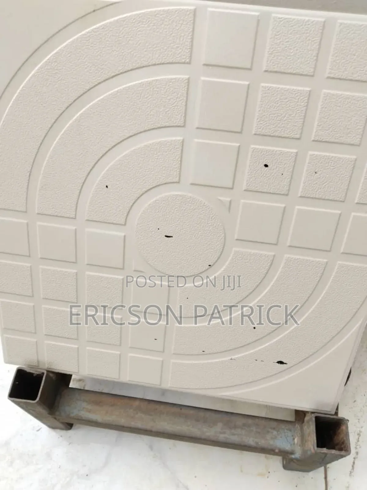 40/40 Floor Tiles