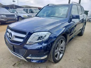 Photo - Mercedes-Benz GLK-Class 350 4MATIC 2014 Blue